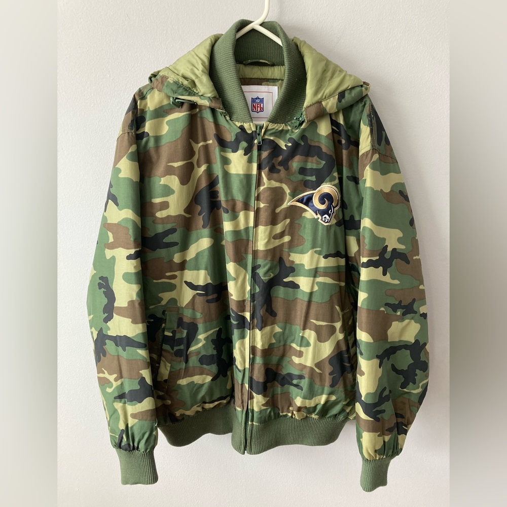 Vintage NFL Rams Camoflauge Medium Weight Hooded Jacket - St Louis Version